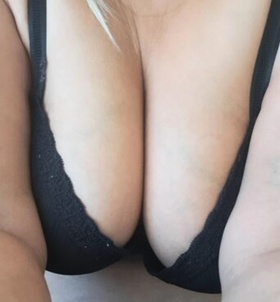 szexpartner Adrienn +36 30 / 443-7778