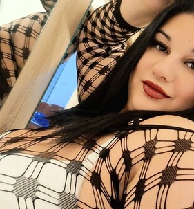 szexpartner Auróra +36 20 / 446-6884