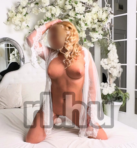 szexpartner Barbi +36 30 / 789-4642