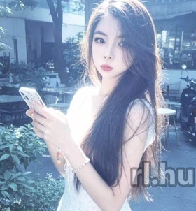 szexpartner Chloe +36 70 / 242-7453