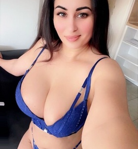 szexpartner Claudya +36 20 / 598-0202