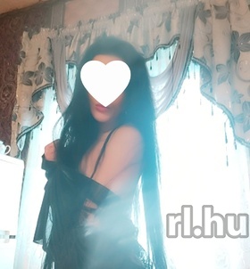 szexpartner Cloé +36 30 / 394-3921