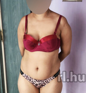 szexpartner Csajszika +36 30 / 685-2946