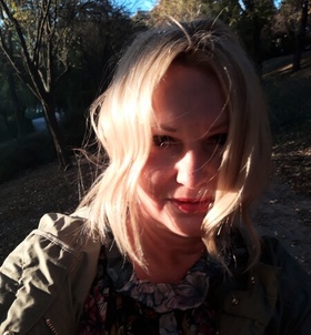 szexpartner Dária-lingammasszázs +36 20 / 265-6142