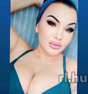 szexpartner Dia +36 70 / 747-2307