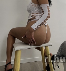 szexpartner Dzsenifer +36 20 / 495-1598