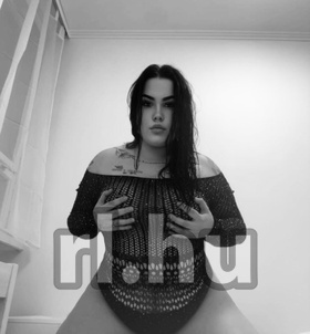 szexpartner Elissa +36 70 / 622-0065