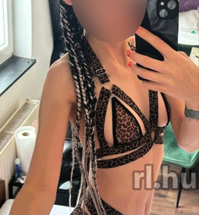szexpartner Evelin +36 30 / 813-9476