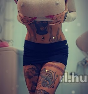 szexpartner InkedKylie +36 30 / 787-7622