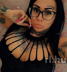 szexpartner InkedKylie +36 30 / 787-7622