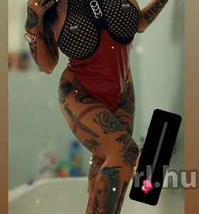 szexpartner InkedKylie +36 30 / 787-7622