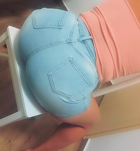 szexpartner Jázmin +36 20 / 852-4287