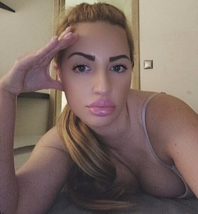 szexpartner Lotti +36 20 / 558-3747