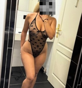 szexpartner Melani +36 70 / 232-4337