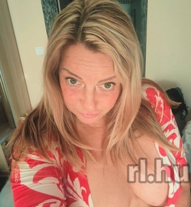 szexpartner Melcsi +36 30 / 460-0588