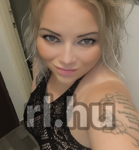 szexpartner Nicky +36 20 / 610-3897