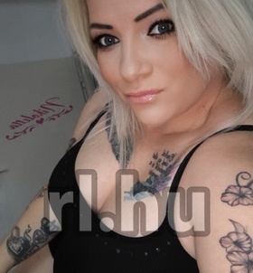 szexpartner Nicky +36 20 / 610-3897