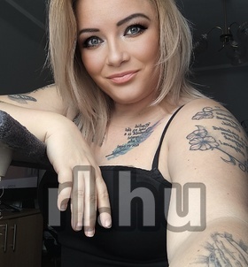 szexpartner Nicky +36 20 / 610-3897