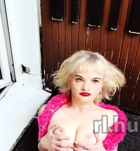 szexpartner NikiVirág +36 30 / 826-9146