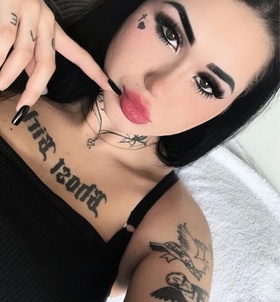 szexpartner Ninaaa +36 20 / 200-6942