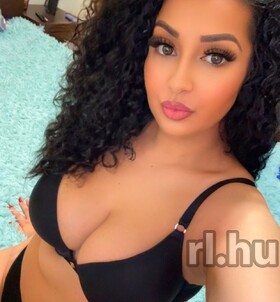 szexpartner Rebeka +36 70 / 597-4870