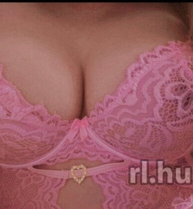 szexpartner Rebeka +36 70 / 743-2619