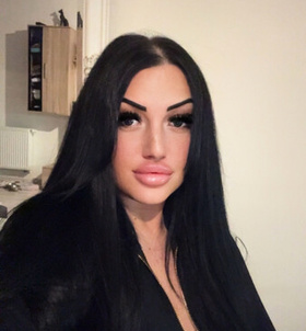 szexpartner Timi +36 70 / 707-6536