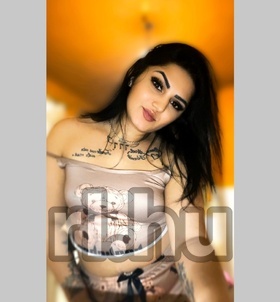 szexpartner Tinaa +36 30 / 755-2585