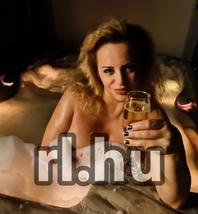 szexpartner Tita +36 20 / 439-1870