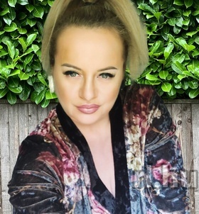 szexpartner Tita +36 20 / 439-1870