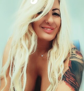 szexpartner Vikikecica +36 30 / 133-1534